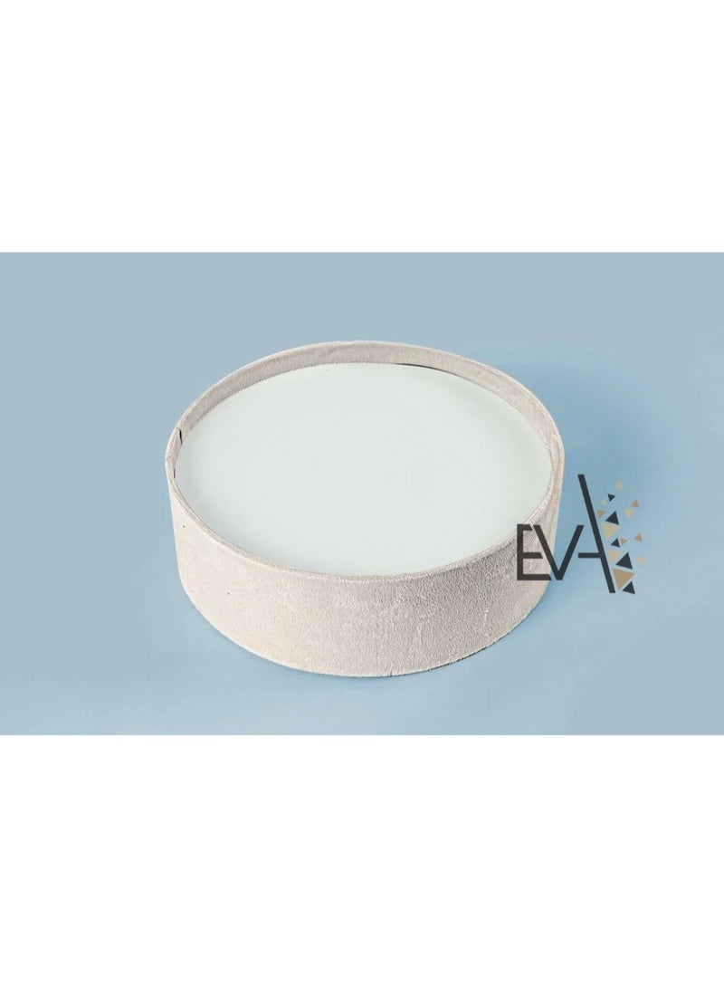 Eva Round Velvet Serving Tray for Chocolates and Sweets - Image 2
